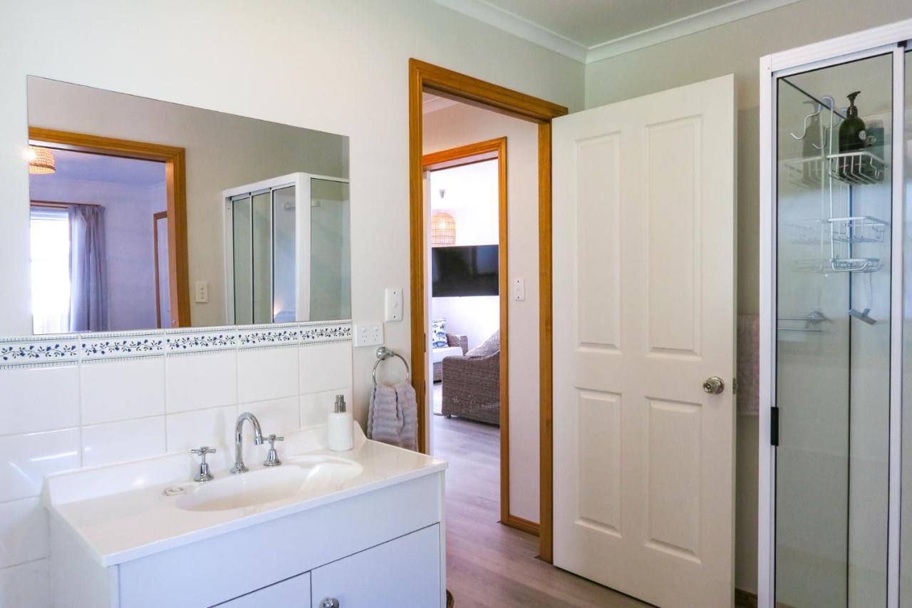 Radcliffe Retreat And Spa Cottage Порт Артур Екстериор снимка